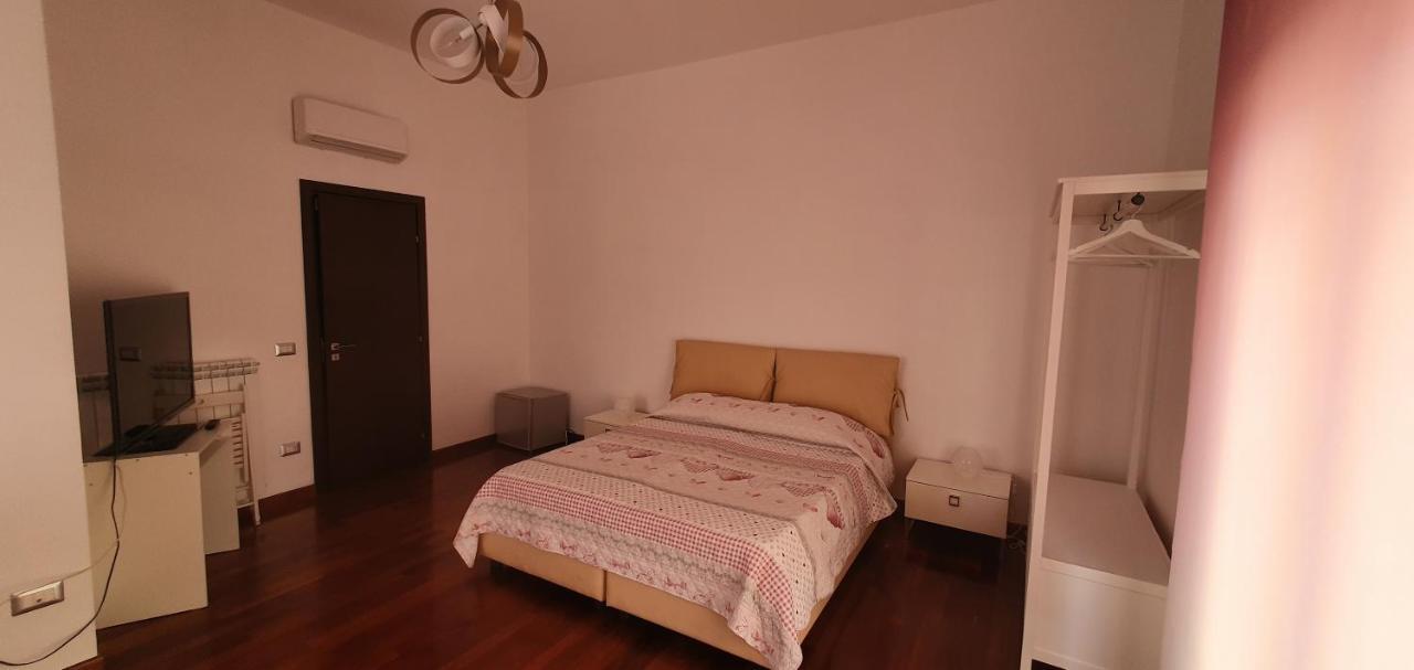 Lindos Gela Quarto foto